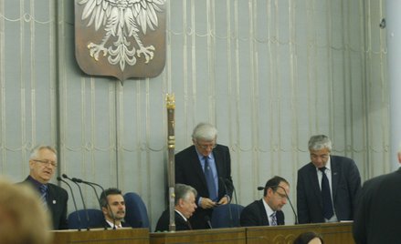 PO rezygnuje z jednomandatowych okręgów do Senatu?