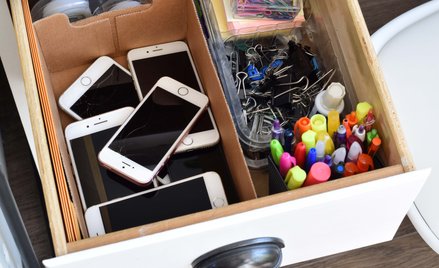 Polacy trzymają w szufladach majątek. Przeciętnie do odzyskania jest ponad 550 zł