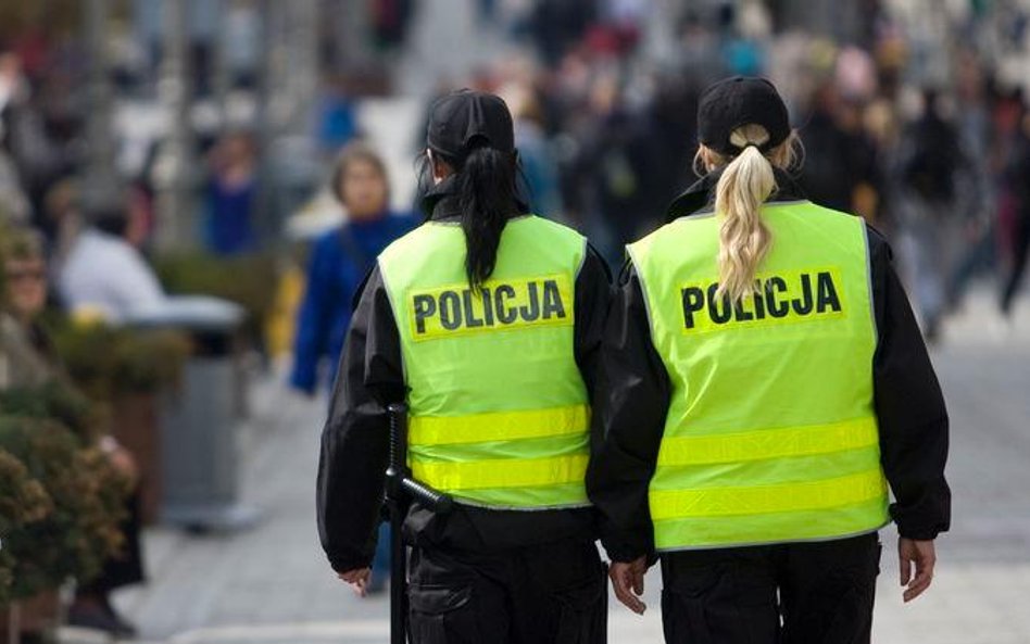 Piętnastolatek ciężko zranił policjantkę