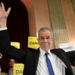 Aleksander Van der Bellen został prezydentem minimalną większością głosów