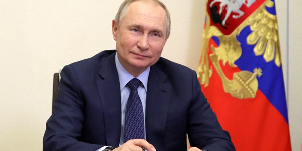 Kreml: Nie do Bidena należy decyzja, czy Putin pozostanie u władzy