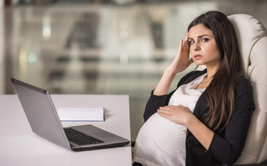 Praca tymczasowa: ciąża nie zagwarantuje etatu