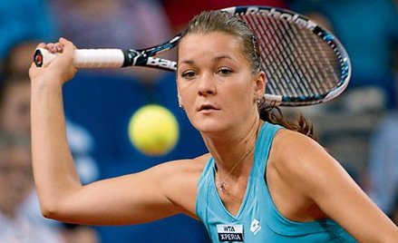 Agnieszka Radwańska po przegranym półfinale w Stuttgarcie powiedziała: – Mój kręgosłup nie wytrzymuj