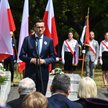 Premier Mateusz Morawiecki podczas uroczystości przed Pomnikiem Ofiar Ludobójstwa na Wołyniu w 80. r