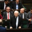 Sondaż: PiS wciąż pnie się w górę