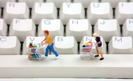 Prawa konsumenta: odstąpienie od umowy ze sklepem internetowym