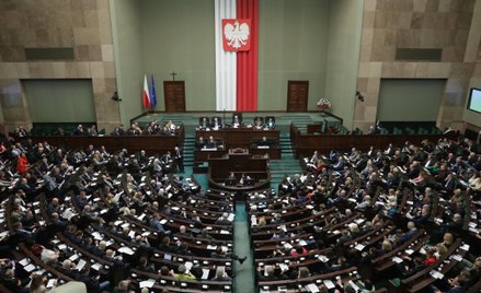 Posłowie zagłosują nad projektem wdrażającym program SAFE