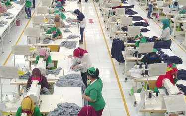 Azjatyckie fabryki ubrań w 2030 roku znajdą się pod wodą
