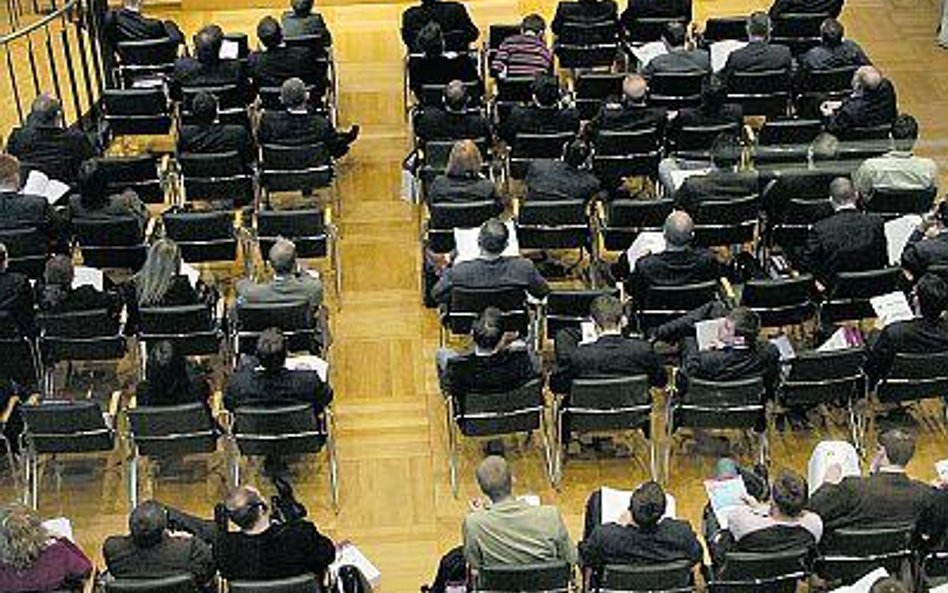 Oferta publiczna warszawskiej giełdy jest dla resortu skarbu jedną z najważniejszych transakcji pryw
