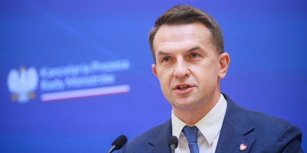 Program 800+ zostanie ograniczony? Rzecznik rządu: Na tym etapie nie ma takich planów