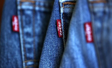 Sprzedaż Levi's spadła o 62 procent z powodu pandemii