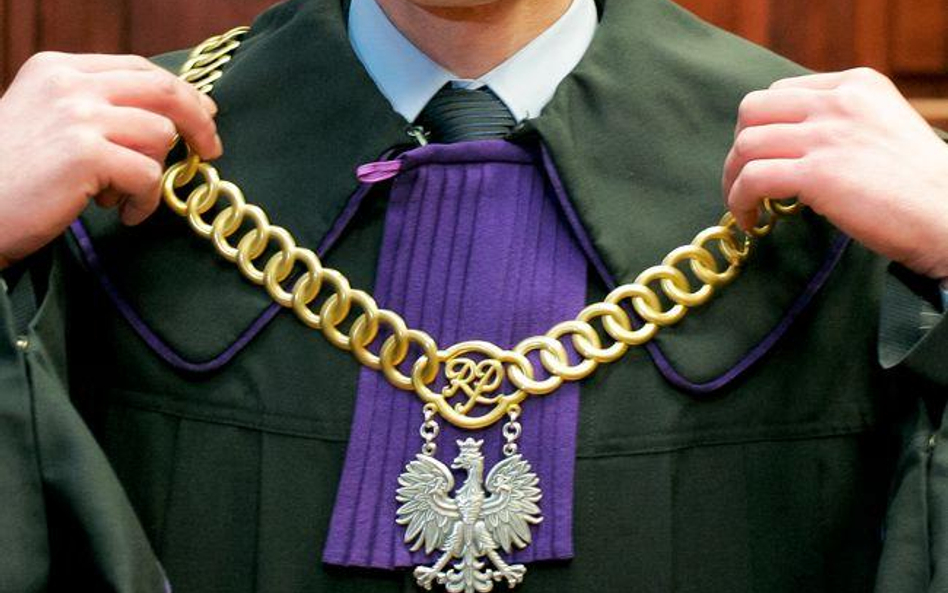 Ogłoszenie ws. delegowania do Ministerstwa Sprawiedliwości