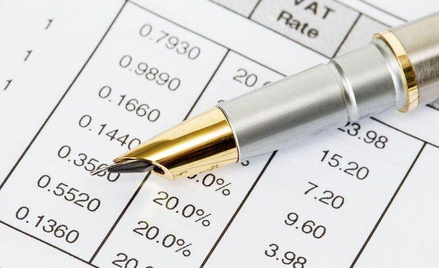 Faktury VAT: uproszczenie korekty komplikuje rozliczenia