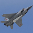 MIG-31 przenoszący precyzyjny hipersoniczny pocisk aerobalistyczny Kindżał