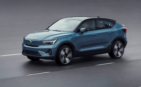 W pełni elektryczne Volvo C40 Recharge