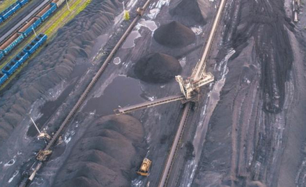 Dalszy spadek zapotrzebowania na energię z węgla pogłębi nadpodaż tego surowca na polskim rynku.