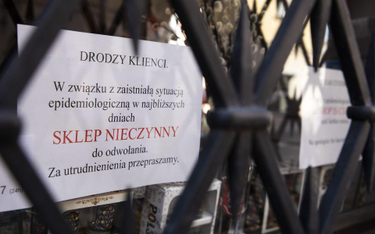 Pogarszająca się sytuacja epidemiczna w Polsce skłoniła rząd do przywrócenia dużej części ograniczeń