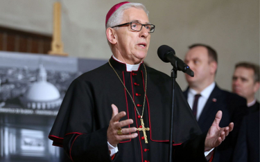 Tomasz Krzyżak: Arcybiskup Skworc rezygnuje w sposób dyplomatyczny