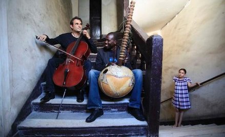 Wirtuoz gry na korze Ballake Sissoko i wiolonczelista Vincent Segal są gośćmi festiwalu
