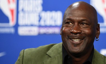 Michael Jordan jest drugim sportowcem obok golfisty Tigera Woodsa, który zarobił ponad miliard dolar