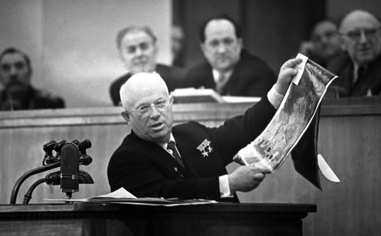 Dopiero 7 maja 1960 r. Nikita Chruszczow publicznie przyznał, że Francis Gary Powers pozostaje w ręk