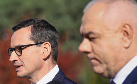 Premier Mateusz Morawiecki i wicepremier, minister aktywów państwowych Jacek Sasin