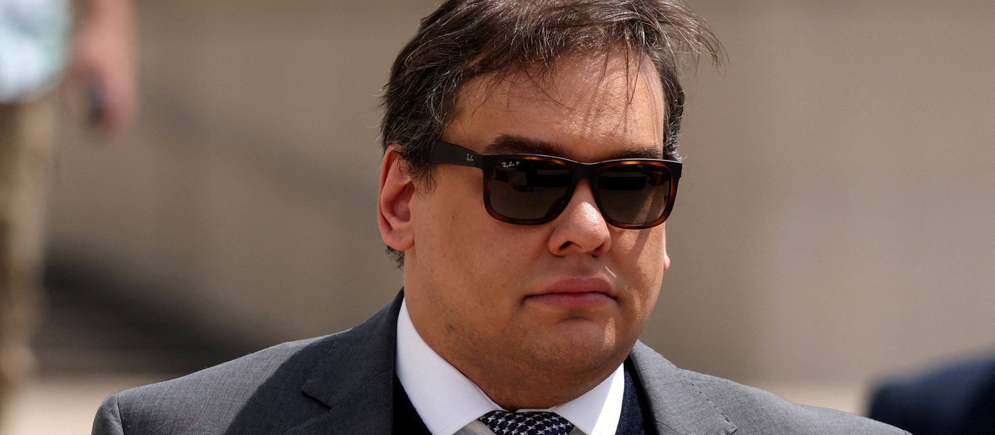 Republikański kongresmen miał spędzić lata w więzieniu. Trump kazał go wypuścić