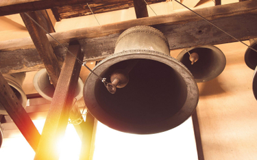 Dzwony biły w celach religijnych - WSA o hałasie z głośników zainstalowanych na ścianie kościoła