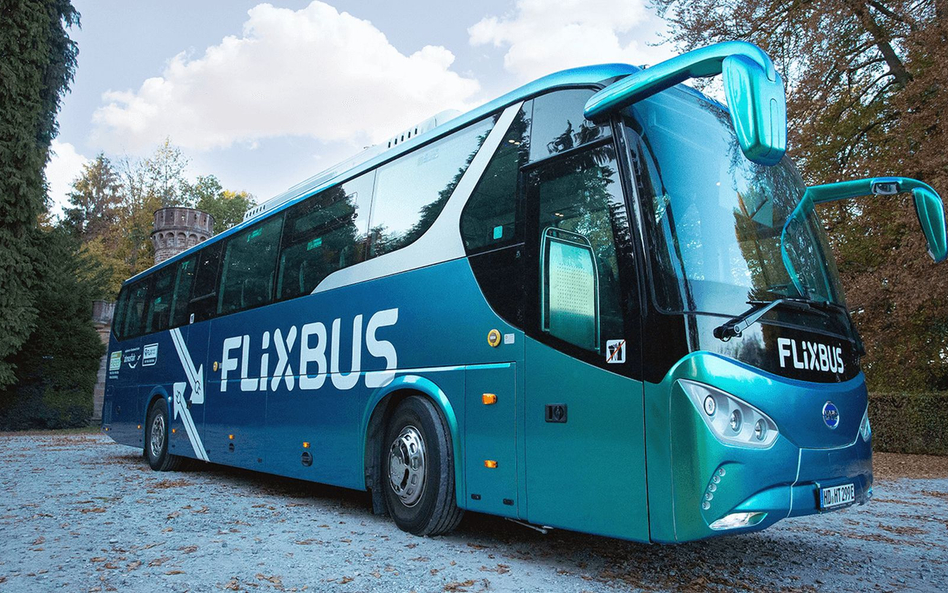 Autobus elektryczny na linii międzymiastowej. Niemcy i Francuzi już mają takie połączenia