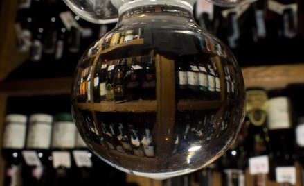 Ambra podzieli się zyskiem