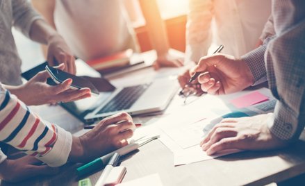 Ile kosztuje godzina pracy w Unii