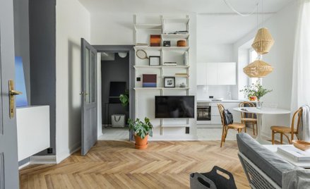 KE chce uregulować działanie Airbnb. Zapowiada kary