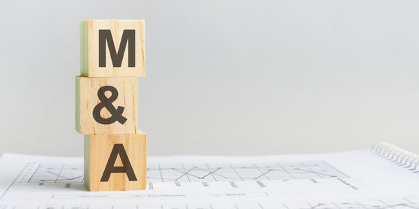 W transakcjach M&A trzeba uwzględnić sankcje. Jak się zabezpieczyć?