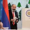Premier Nikol Paszinian został obdarzony wielkim zaufaniem przez Ormian