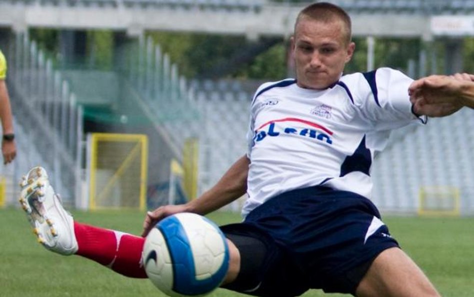 Zawodnik Dolcanu Ząbki