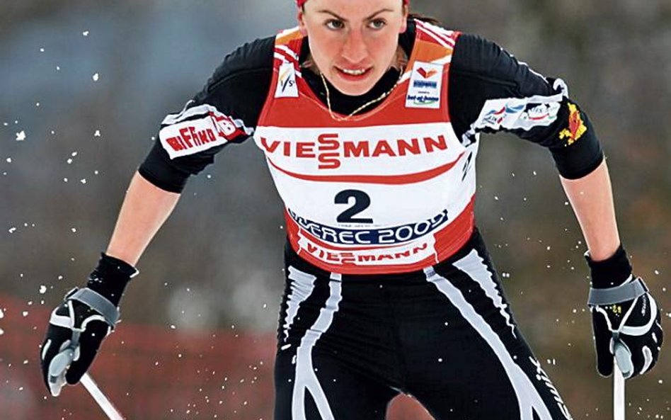 Justynę Kowalczyk, najlepszą biegaczkę narciarską świata, Ministerstwo Sportu objęło specjalnym prog