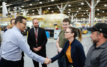 Premier Mateusz Morawiecki  w zakładach  Lockheed Martin  w Marietcie