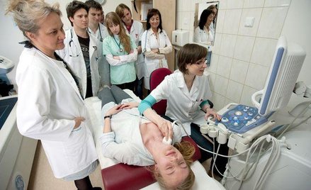 W tym roku na studiach lekarskich i lekarsko-dentystycznych naukę rozpoczęła rekordowa liczba studen