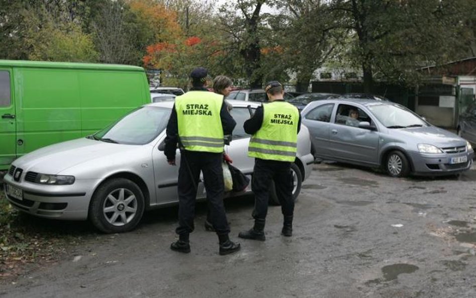 Wyższe mandaty za złe parkowanie