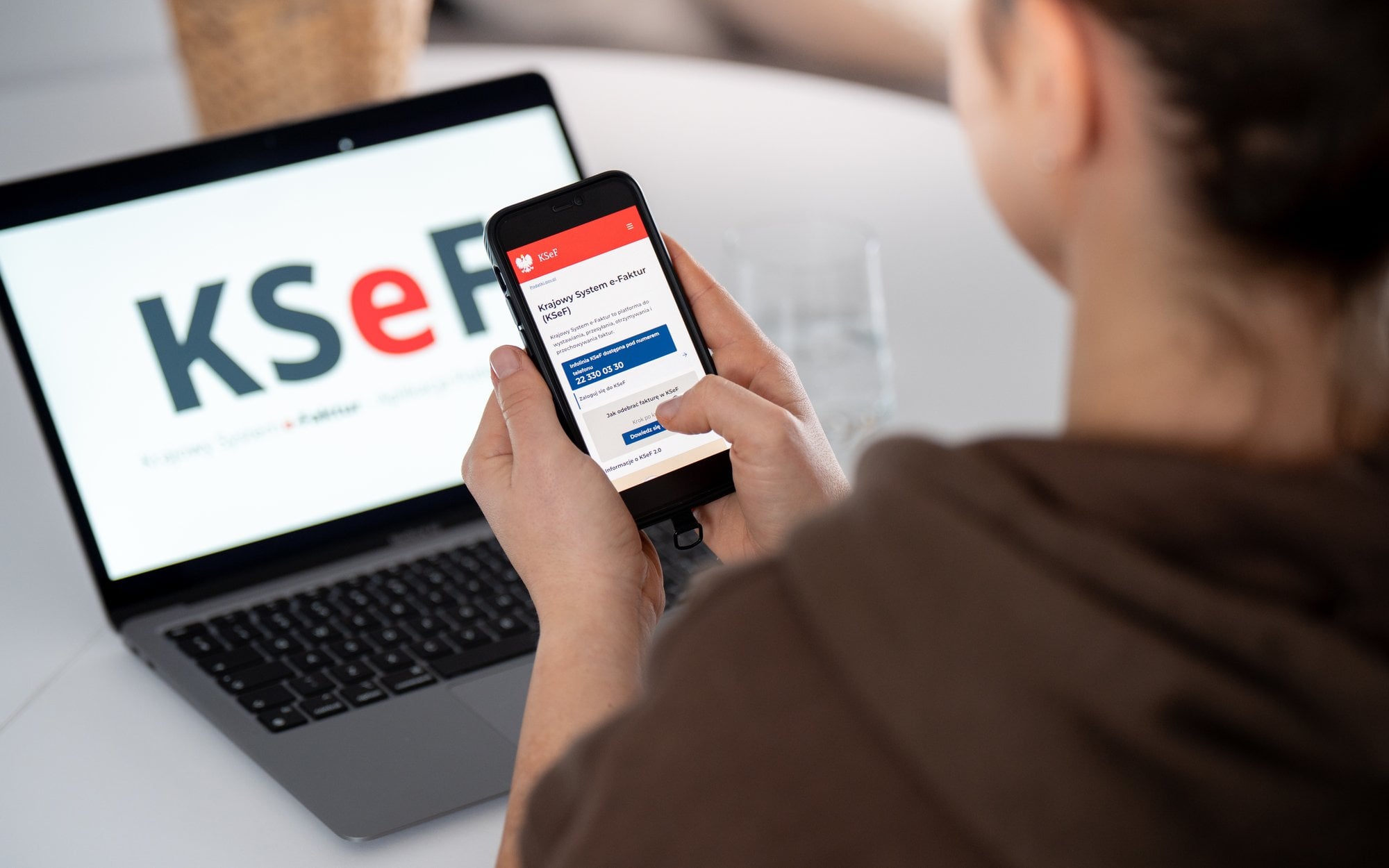 Ministerstwo Finansów poprawia e-mikrofirmę. Żeby było łatwiej działać w KSeF