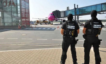 Wrocław. Nie założył maseczki, założyli mu kajdanki