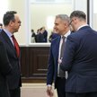 Wicepremier, minister cyfryzacji Krzysztof Gawkowski (2P) i minister infrastruktury Dariusz Klimczak