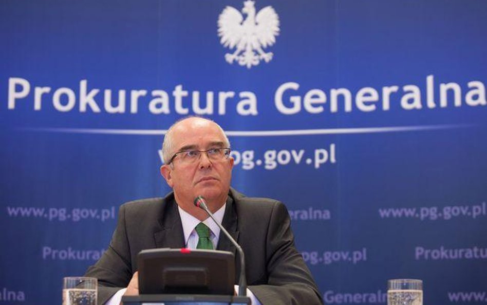 Ponad miesiąc temu wniosek o odwołanie Andrzeja Seremeta z funkcji dotychczasowego prokuratora gener