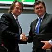 Jan Kulczyk (z lewej) i Eduard Stavicky, minister energetyki i przemysłu węglowego Ukrainy.