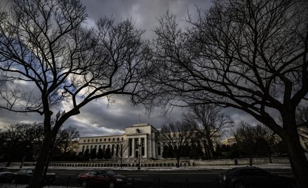 Decydenci z amerykańskiej Rezerwy Federalnej deklarują, że wciąż będą potrzebne podwyżki stóp, by ok