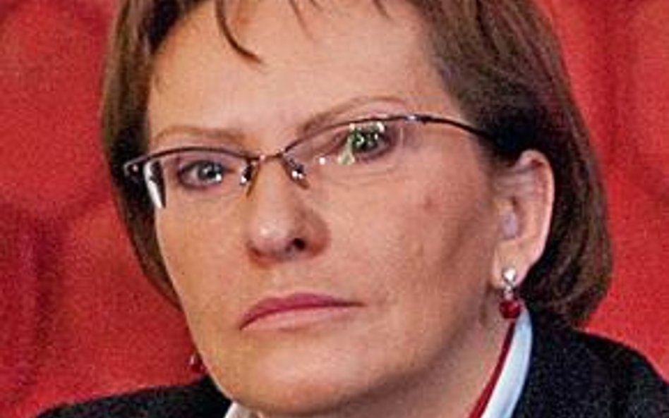 Ewa Kopacz, minister zdrowia