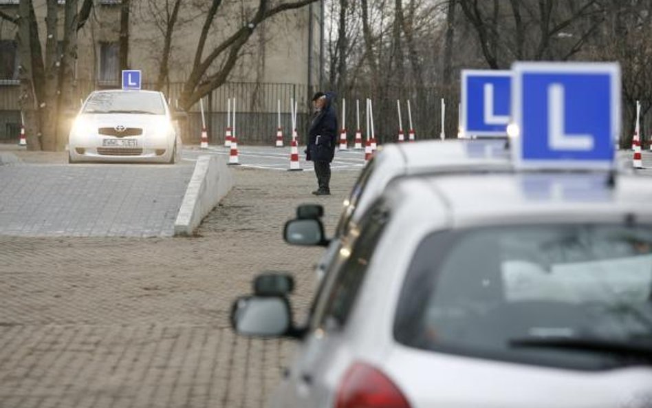 Zapłać za prawko z kieszeni szefa