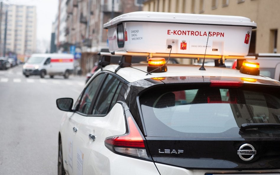 ZDM powiększył flotę aut do mobilnych kontroli