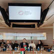 Otwarcie Polskiej Rady Biznesu w Dubaju obejmowało prezentację loga nowo powstałej organizacji.
