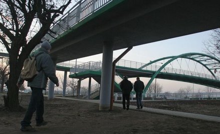 Trudno znaleźć właściciela kładki